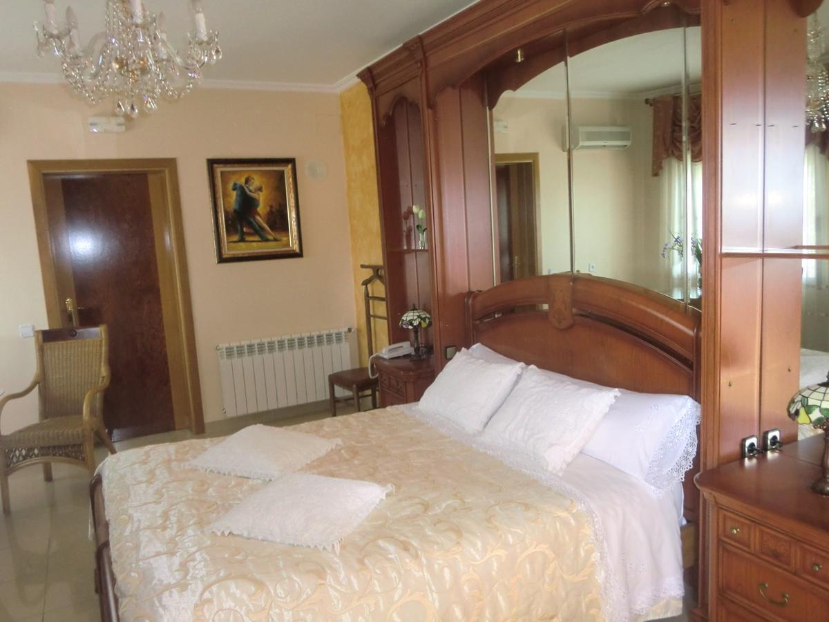 Hotel Gasaqui Ayelo de Malferit Zimmer foto