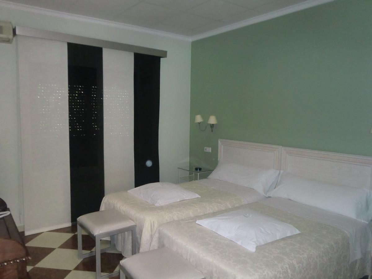 Hotel Gasaqui Ayelo de Malferit Zimmer foto